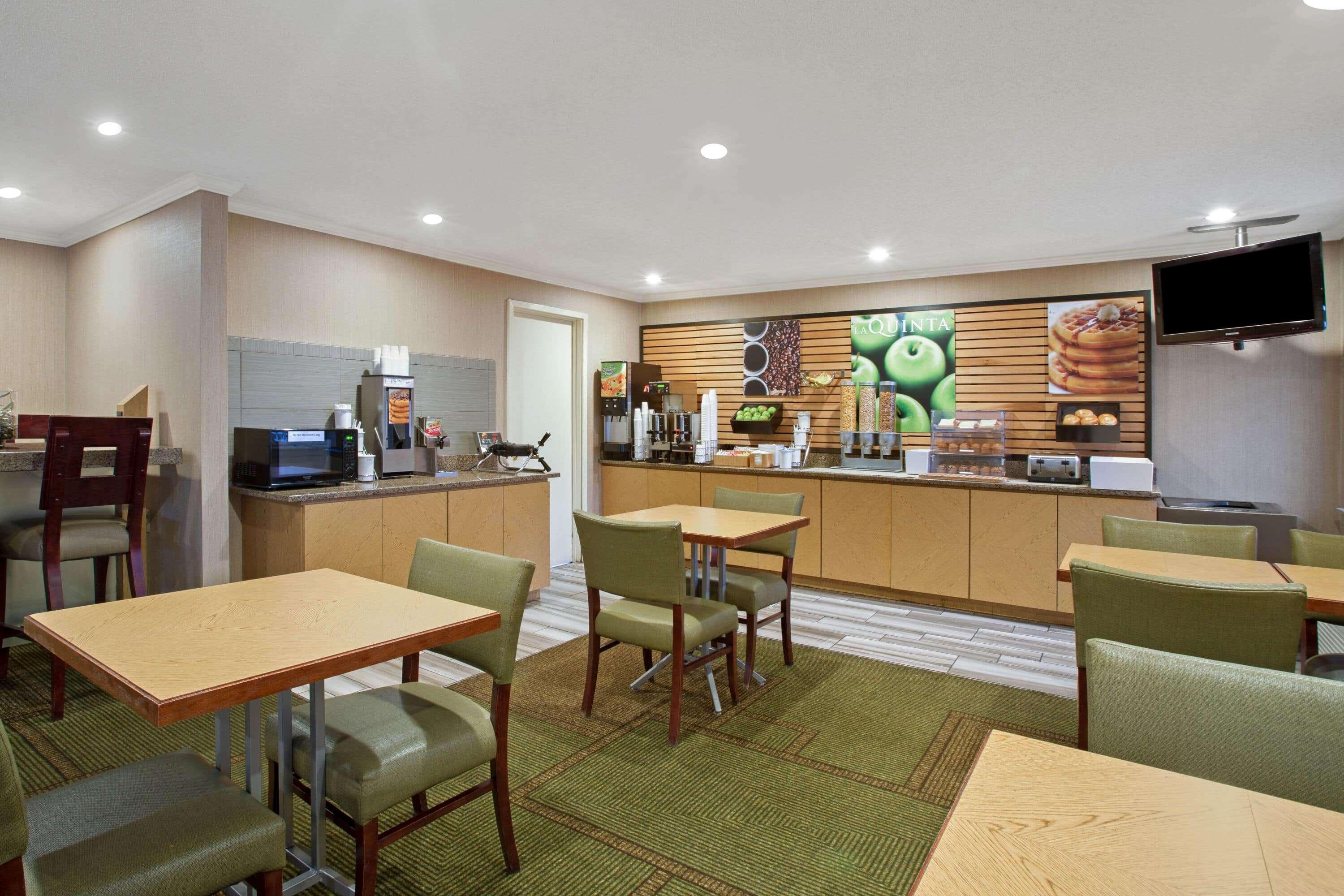 La Quinta Inn By Wyndham Auburn Worcester Екстер'єр фото