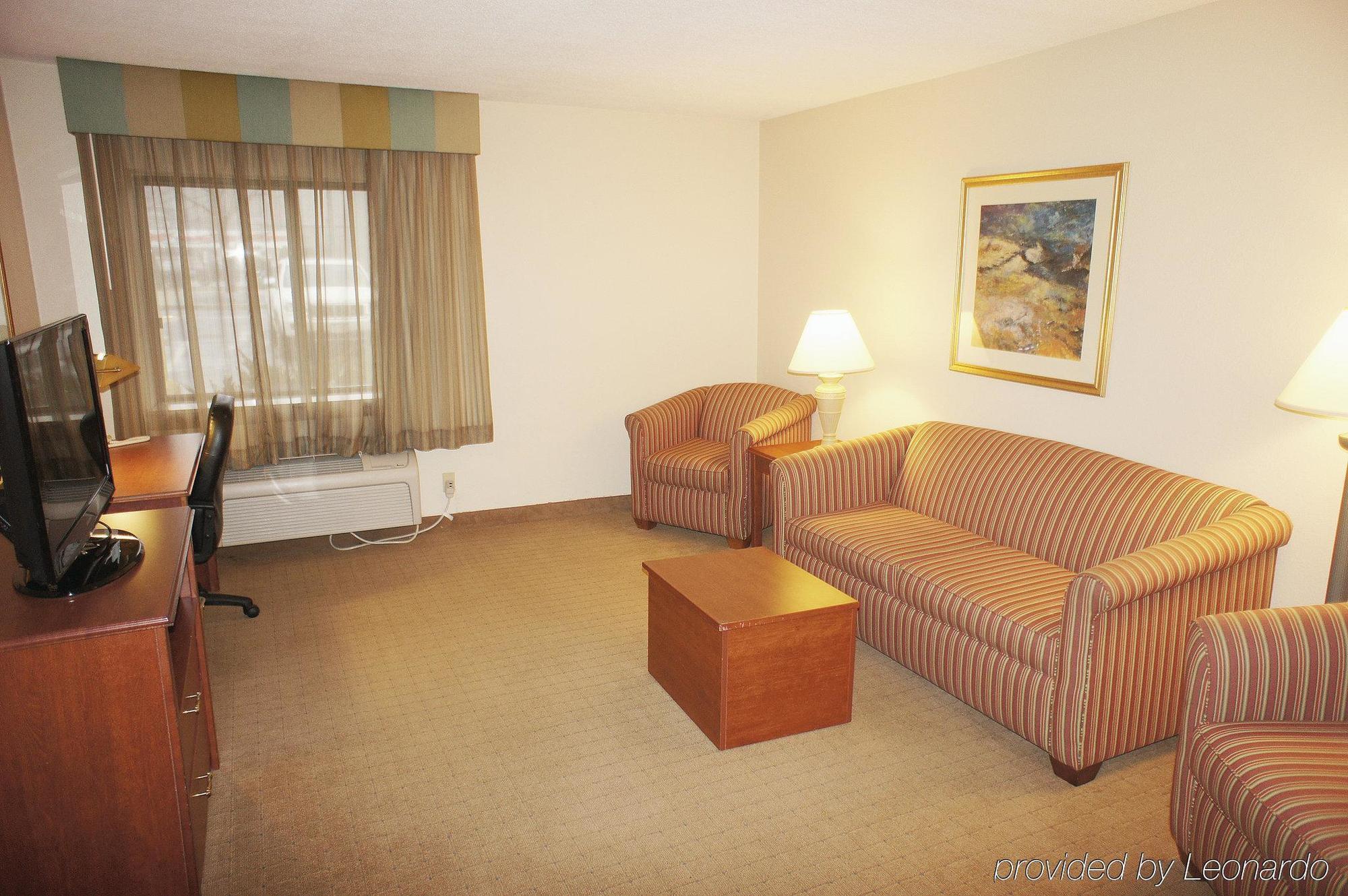 La Quinta Inn By Wyndham Auburn Worcester Екстер'єр фото